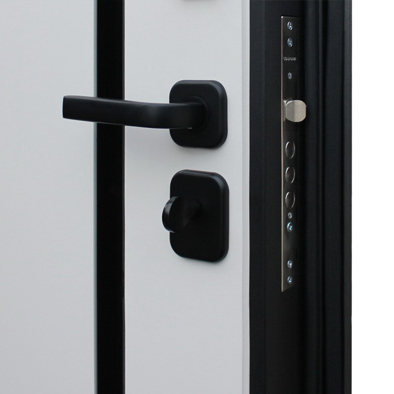 Входная дверь Ньюкасл