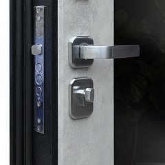 Входная дверь Спартак Б с зеркалом